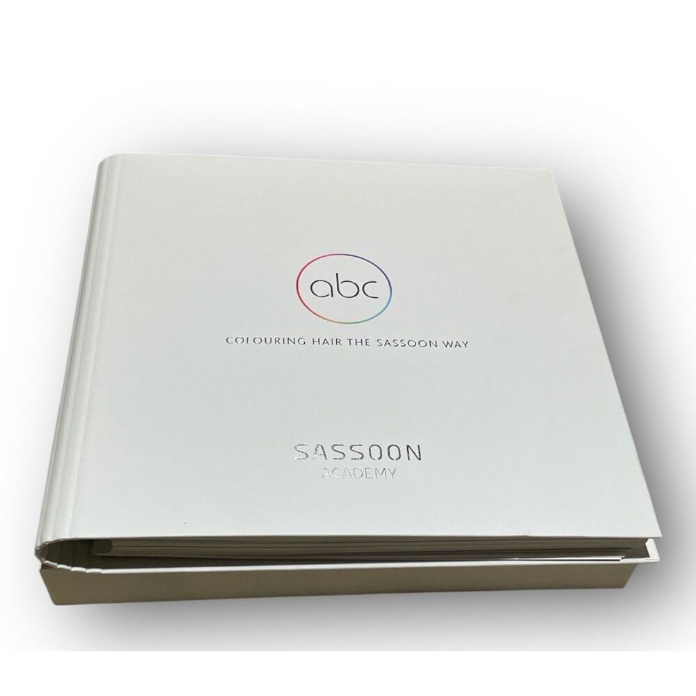 Sassoon Academy Coloring Hair BOOK ONLY‎